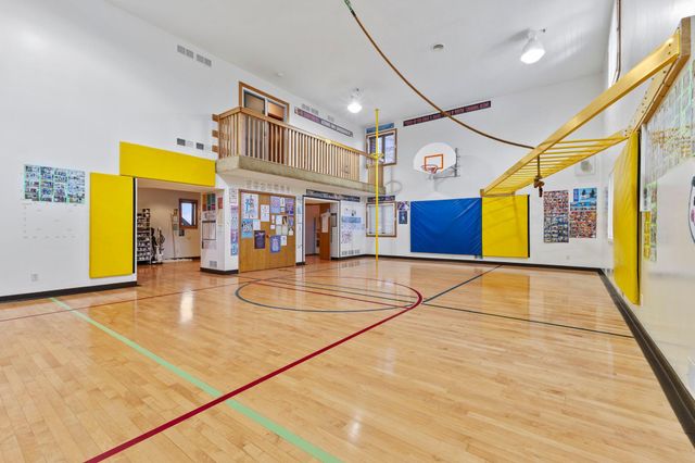 7708 82nd Avenue N, Brooklyn Park, MN 55445