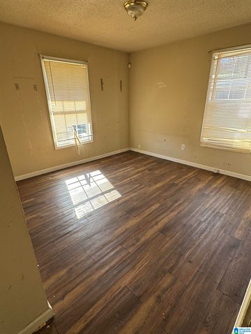 2808 24TH STREET, Birmingham, AL 35208