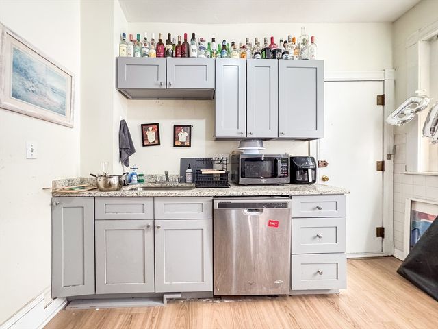 12 Glenville Ave 1, Boston, MA 02134