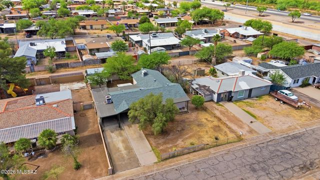 943 W Calle Garcia, Tucson, AZ 85706