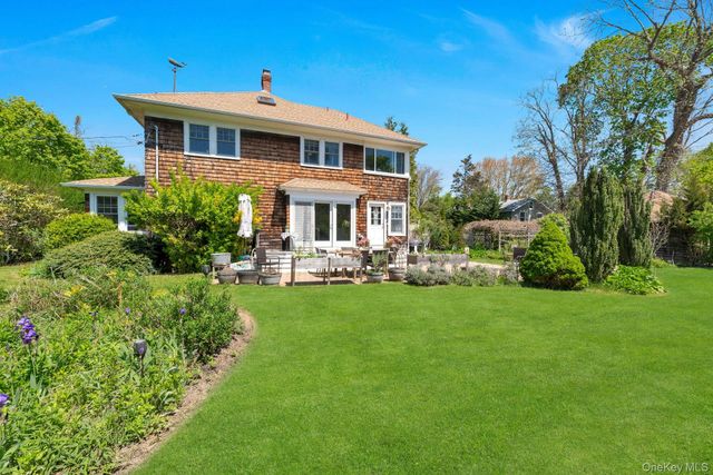 1025 9th Street, Greenport, NY 11944