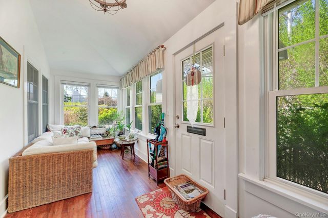 1025 9th Street, Greenport, NY 11944