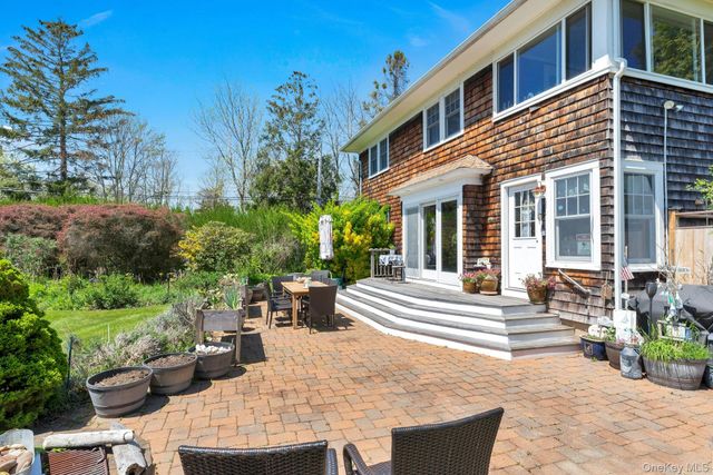 1025 9th Street, Greenport, NY 11944