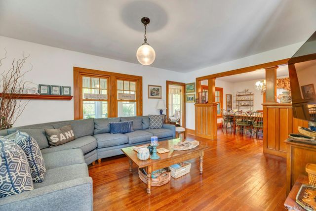 1025 9th Street, Greenport, NY 11944