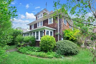 1025 9th Street, Greenport, NY 11944