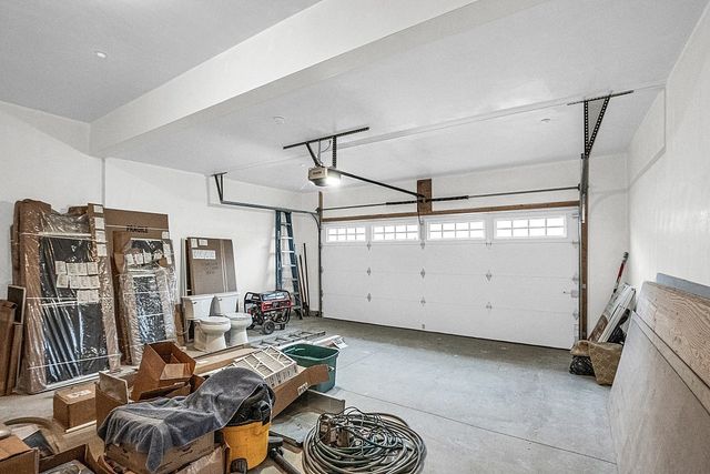 7 East Dexter Avenue 13, Woburn, MA 01801