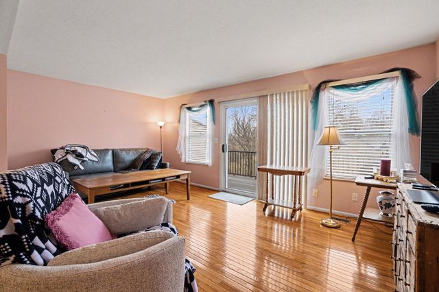 319 Fallingwater Court, Cold Spring, KY 41076