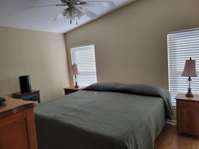 1220 Vienna Drive, Sunnyvale, CA 94089