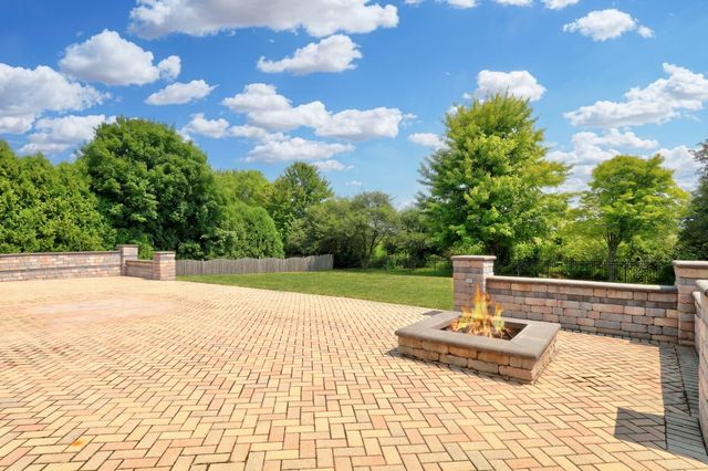 37089 N Bonnie Brae Road, Lake Villa, IL 60046