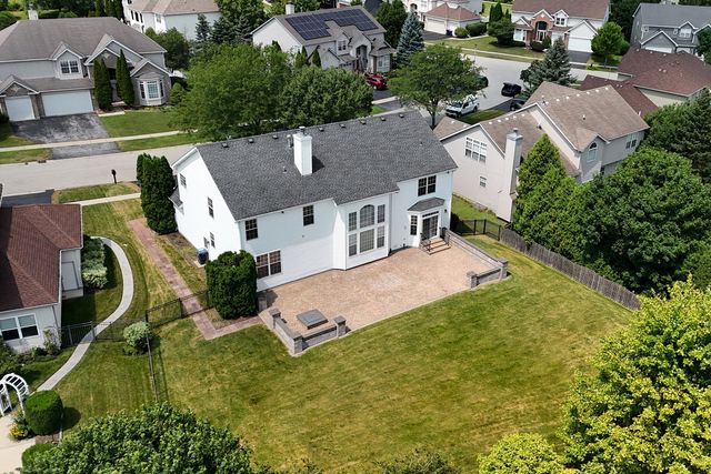 37089 N Bonnie Brae Road, Lake Villa, IL 60046