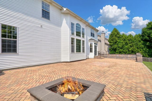 37089 N Bonnie Brae Road, Lake Villa, IL 60046
