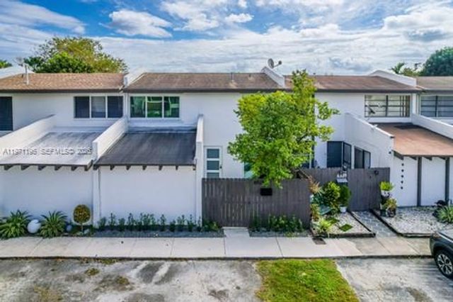 6525 SW 113th Ave 6525, Miami, FL 33173