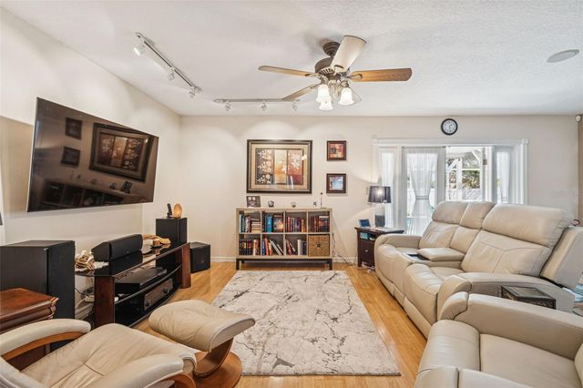 11309 112TH COURT, Seminole, FL 33778