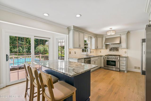 57 Redfield Road, Lincroft, NJ 07738