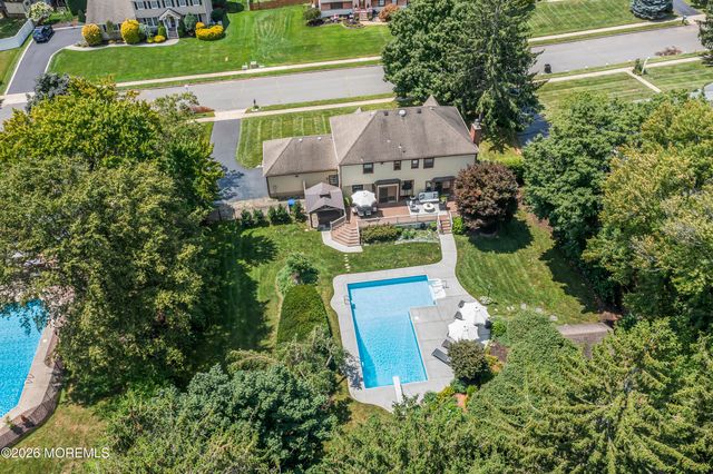 57 Redfield Road, Lincroft, NJ 07738