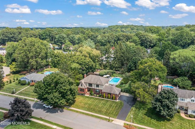57 Redfield Road, Lincroft, NJ 07738