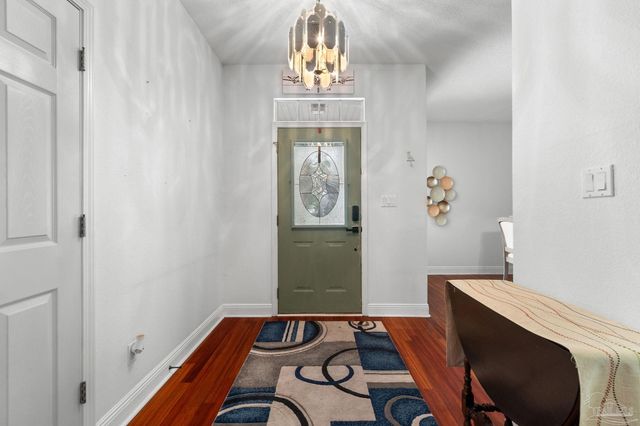 8432 Millstream Dr, Pensacola, FL 32514