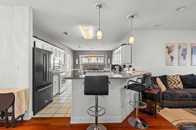 8432 Millstream Dr, Pensacola, FL 32514