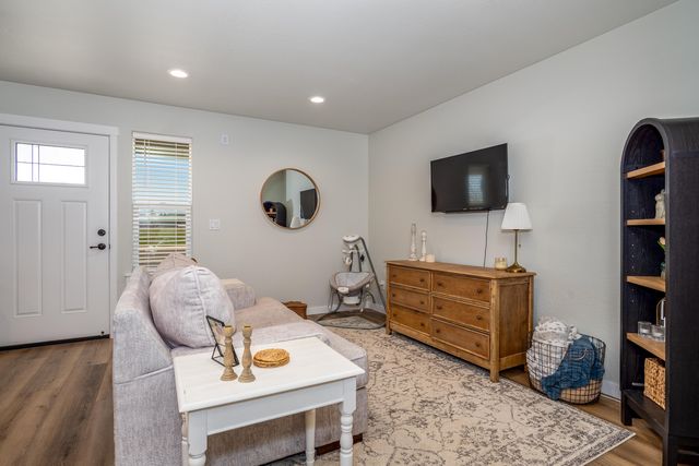 1153 Annalise Street, Central Point, OR 97502