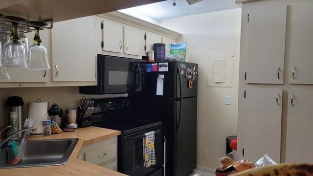 203 Foxtail Drive B3, Greenacres, FL 33415
