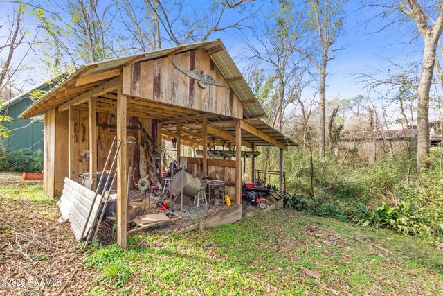 86 Hidden Hills Lake Road, Arnaudville, LA 70512