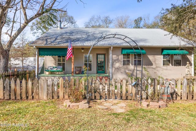 86 Hidden Hills Lake Road, Arnaudville, LA 70512