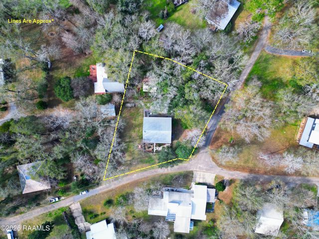 86 Hidden Hills Lake Road, Arnaudville, LA 70512