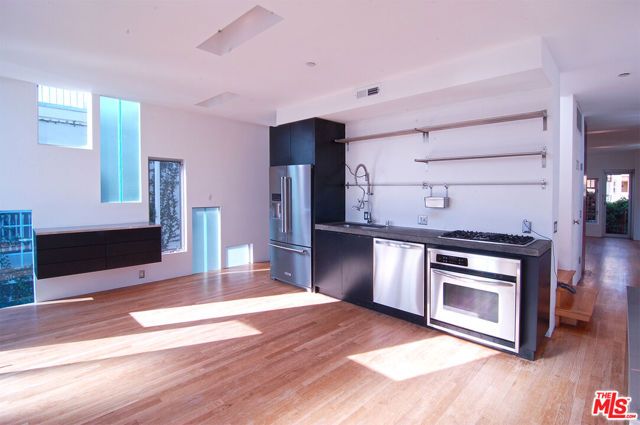 116 Pacific Avenue, Venice (los Angeles), CA 90291