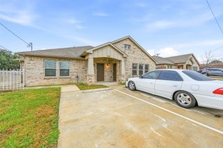 709 W Madison Street, Ennis, TX 75119