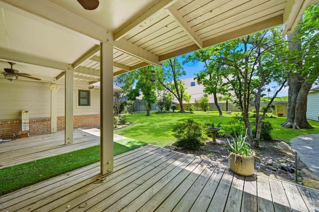 5117 Valerie Street, Bellaire, TX 77401