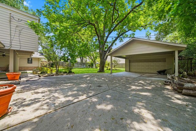5117 Valerie Street, Bellaire, TX 77401