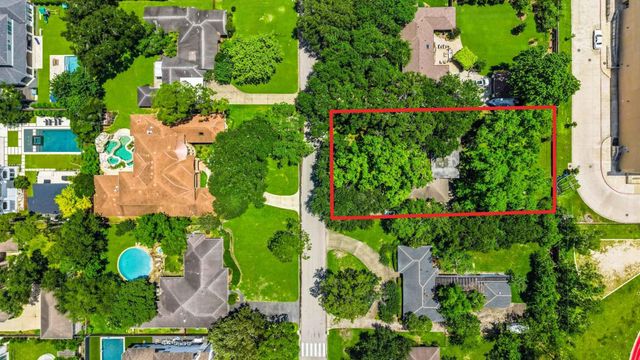 5117 Valerie Street, Bellaire, TX 77401