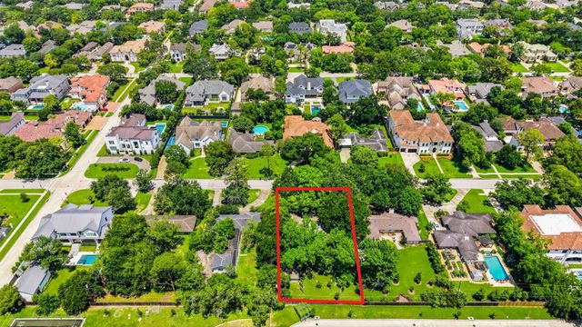 5117 Valerie Street, Bellaire, TX 77401