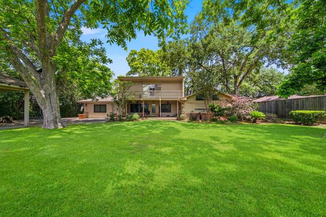 5117 Valerie Street, Bellaire, TX 77401