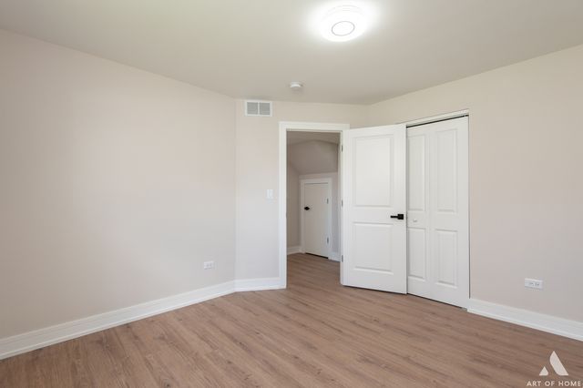 11334 S Nashville Avenue, Worth, IL 60482