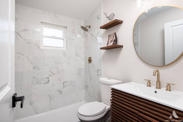 11334 S Nashville Avenue, Worth, IL 60482