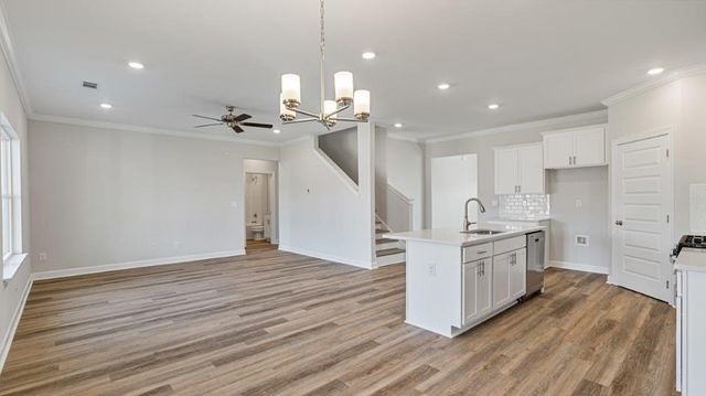 106 Creekridge Street, Headland, AL 36345