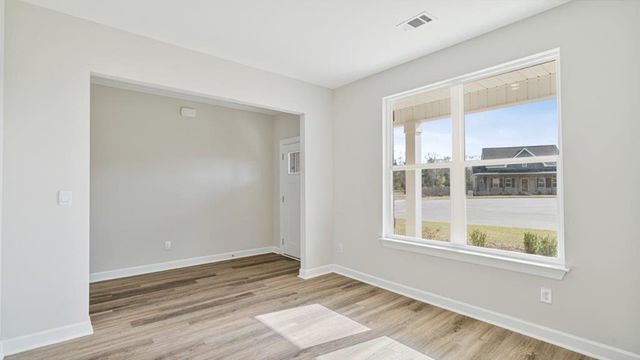 106 Creekridge Street, Headland, AL 36345