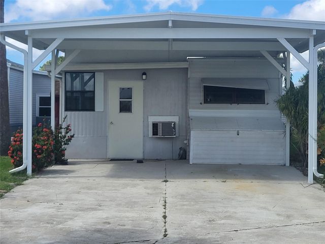 6502 SE 54th Lane, Okeechobee, FL 34974