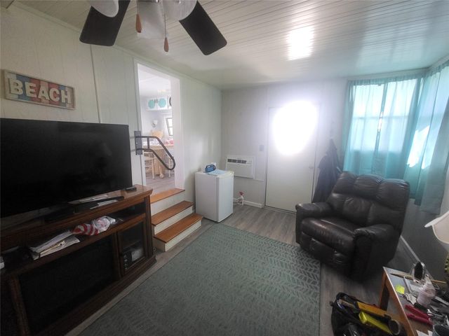 6502 SE 54th Lane, Okeechobee, FL 34974