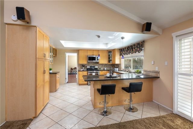 628 Charleston, Claremont, CA 91711