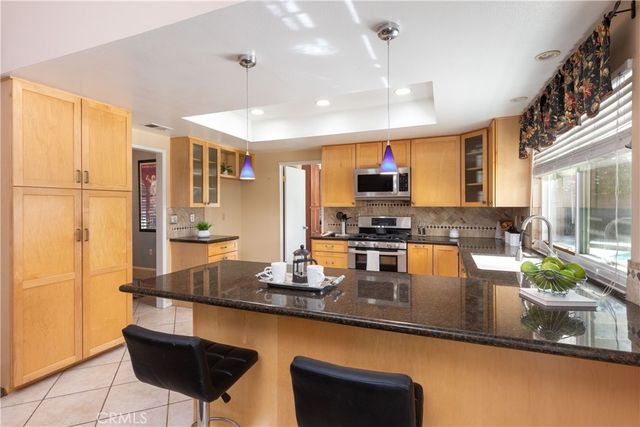 628 Charleston, Claremont, CA 91711