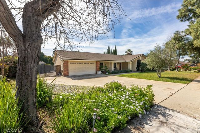 628 Charleston, Claremont, CA 91711