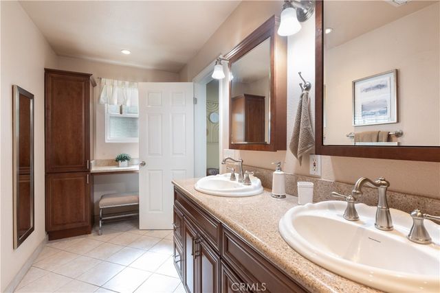 628 Charleston, Claremont, CA 91711