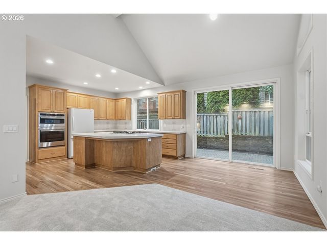 16860 Sw BLACKBERRY Ln, Beaverton, OR 97007