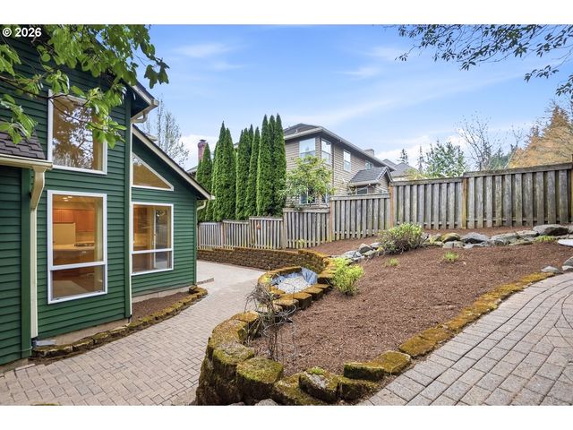 16860 Sw BLACKBERRY Ln, Beaverton, OR 97007