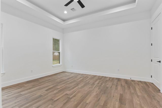 2806 Da Vince St, New Caney, TX 77357