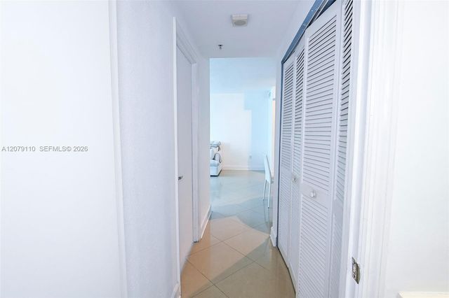 7501 E Treasure Drive 1H, North Bay Village, FL 33141