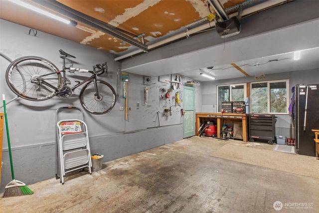 4901 66th Avenue W, University Place, WA 98467