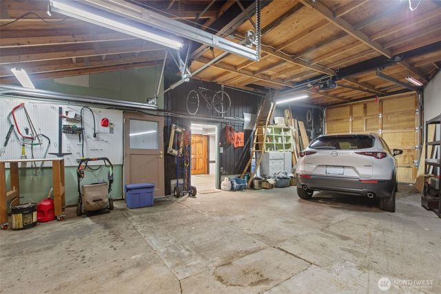 4901 66th Avenue W, University Place, WA 98467